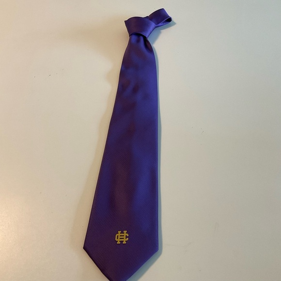 Catholic High, LR, AR, Tie & Belt, Tie-Class of 1999 purple 59” x 3”, Belt-Sz 32 - Picture 11 of 16